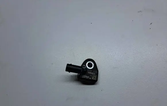 Volkswagen PASSAT B8 Airbag deployment crash/impact sensor 3Q0959351A 031219 0312195771