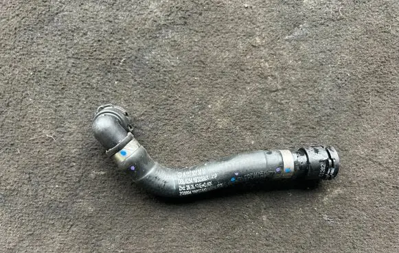 Mercedes-Benz GLE W167 Engine coolant pipe/hose A1675013600