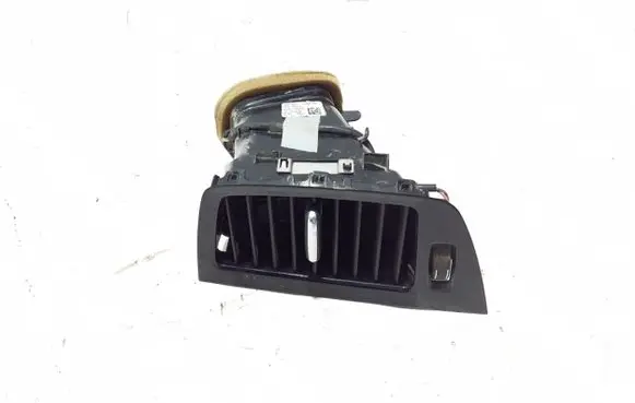 Volvo XC90 Dash center air vent grill 32277973