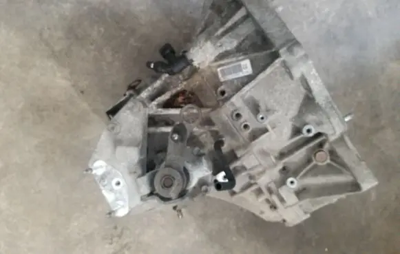 Suzuki Swift III Manual 5 speed gearbox