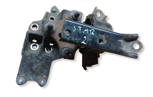 Mitsubishi Space Star Engine mount vacuum valve 
