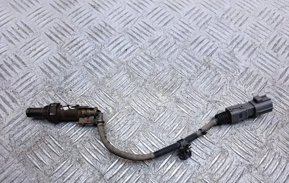 Toyota Avensis T270 Lambda probe sensor 8946720100