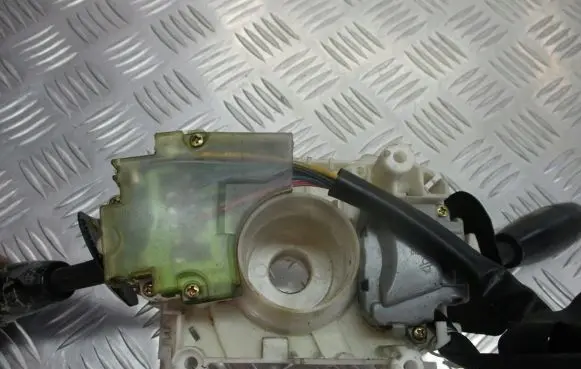 KIA Carnival Wiper turn signal indicator stalk/switch