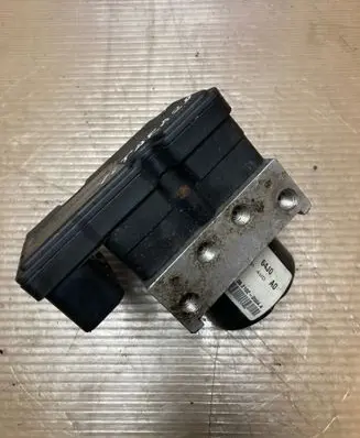 Suzuki Grand Vitara II ABS Pump 06210205044