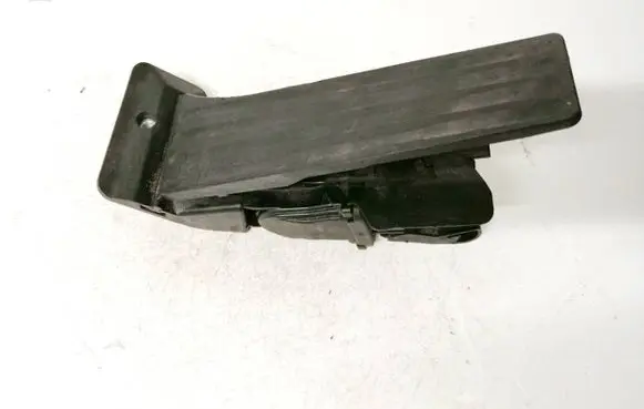 BMW 2 F22 F23 Accelerator throttle pedal 35426853175 3542-6853175