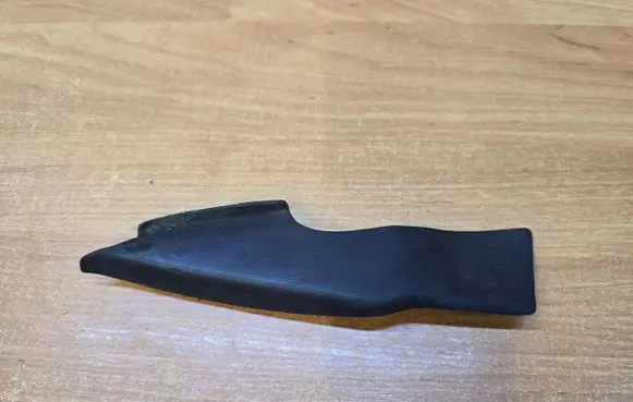 Volvo XC90 Fender end trim 8662737