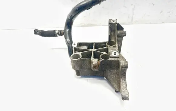 Audi A5 8T 8F Power steering pump mounting bracket 059145169