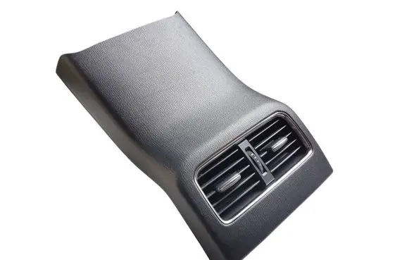 Rear air vent grill