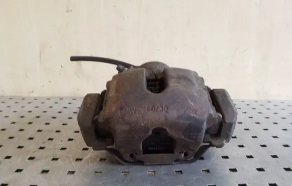 BMW X5 E53 Front brake caliper
