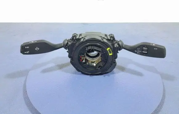 BMW 2 F45 Other switches/knobs/shifts 5A32035