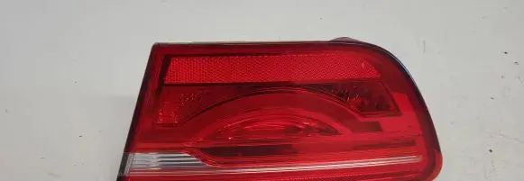 Jaguar XE Tailgate rear/tail lights 19733902