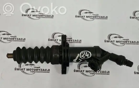 BMW 5 F10 F11 Clutch master cylinder 6785964