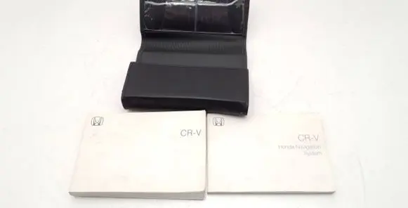 Honda CR-V Owners service history hand book 