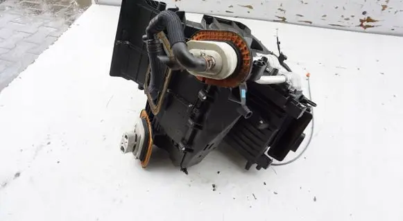 Interior heater climate box assembly