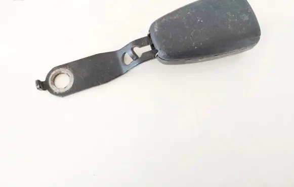 Mitsubishi Carisma Front seatbelt buckle