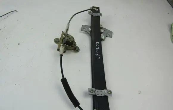 KIA Picanto Front door manual window regulator 
