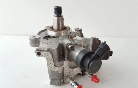 Opel Combo D Fuel injection high pressure pump 0928400779 9201360176 0604151709