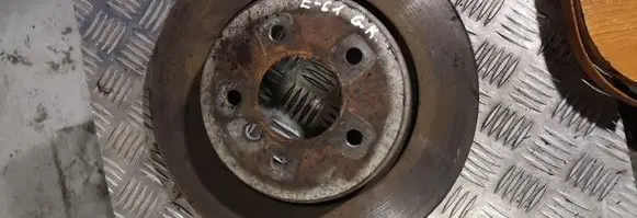 BMW 5 E60 E61 Rear brake disc