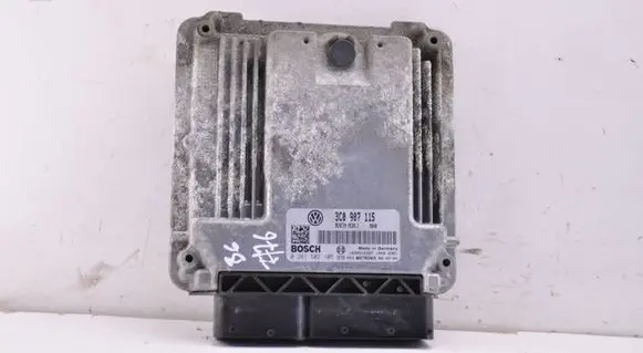 Volkswagen PASSAT B6 Engine control unit/module 3C0907115