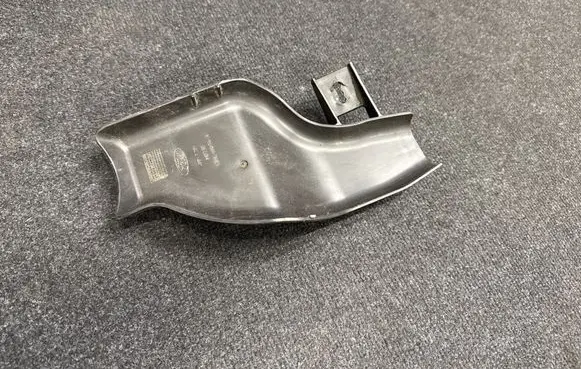 Ford Explorer VI Engine splash shield/under tray LB5C6N634A M073B