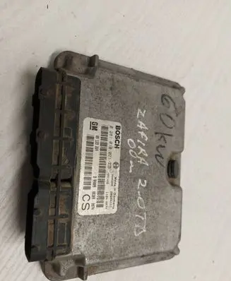 Opel Zafira A Engine control unit/module 09133269 28SA4222 0281010021