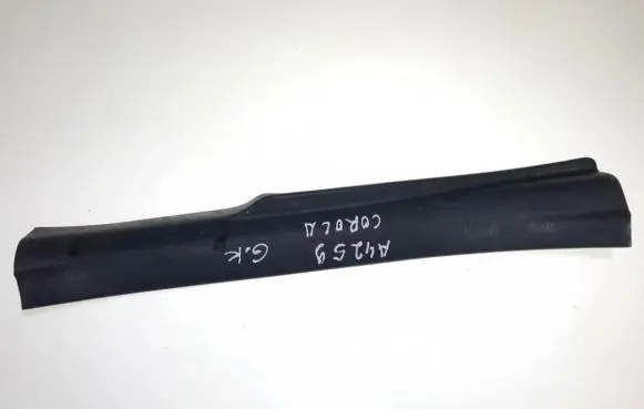 Toyota Corolla E120 E130 Rear sill trim cover 6791802070 67918-02070