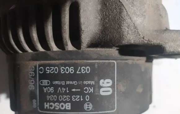 Audi A3 S3 8L Generator/alternator 037903025C 0970806Z80