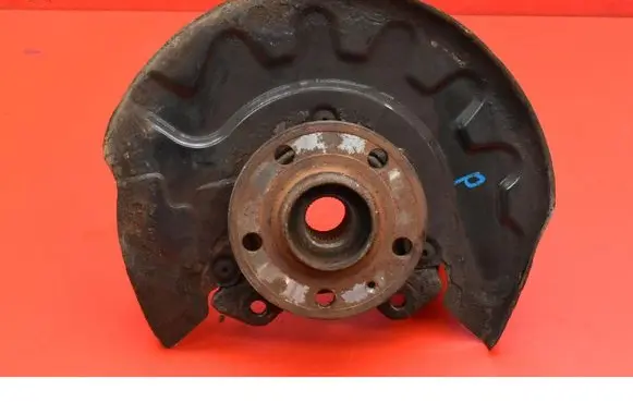 Seat Toledo I (1L) Front wheel hub spindle knuckle