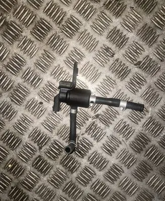 Vacuum valve