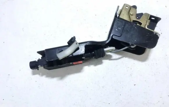 Citroen C3 Tailgate/trunk/boot lock/catch/latch 334250 270101
