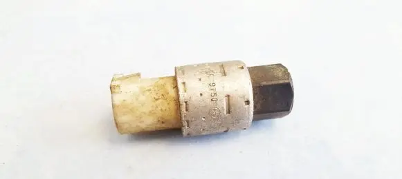 Ford Focus Air conditioning (A/C) pressure sensor 95bw19e561aa 95bw-19e561-aa