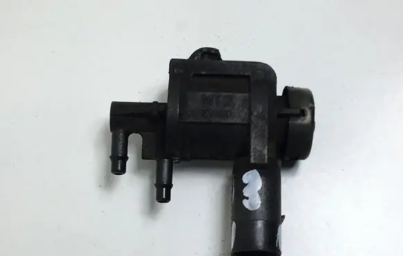 Audi A3 S3 A3 Sportback 8P Vacuum valve 1K0906283A