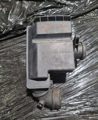 Mercedes-Benz A W168 Intake resonator A1561410190