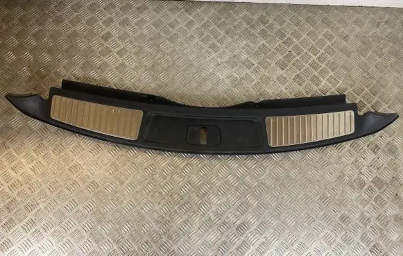Opel Insignia A Trunk/boot sill cover protection 13222434 2202098