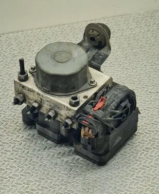 Skoda Fabia Mk2 (5J) ABS Pump 6R0614117AH 269038
