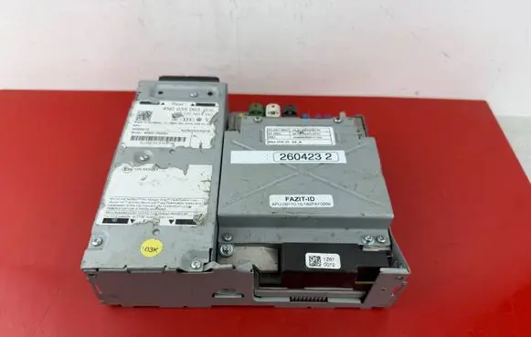 Audi A8 S8 D5 Radio/CD/DVD/GPS head unit 4N0035063
