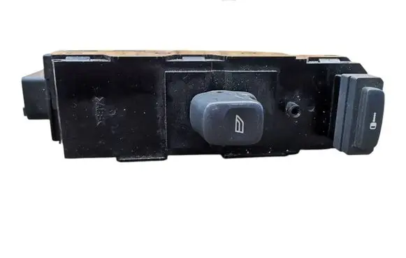 Volvo S60 Electric window control switch 30658117 02W43E MP434200052