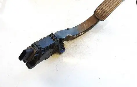 Tesla Model Y Accelerator throttle pedal 762321156967 6pv014021-10