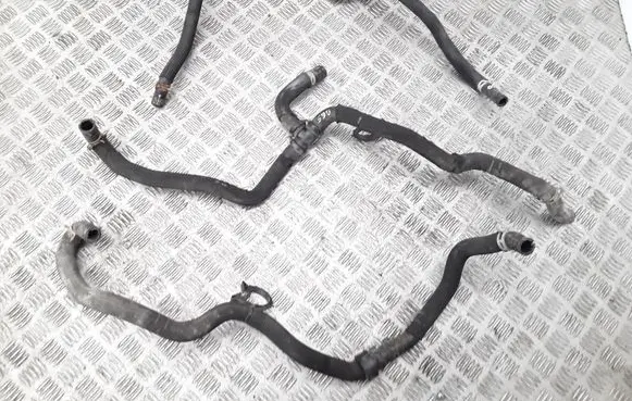 Nissan Qashqai Engine coolant pipe/hose