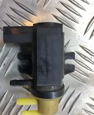 Volkswagen PASSAT B6 Turbo solenoid valve 1K0906627A