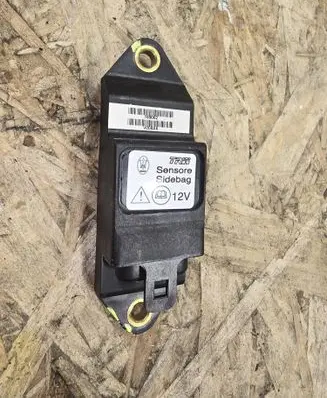 Maserati Coupe Airbag deployment crash/impact sensor 189062