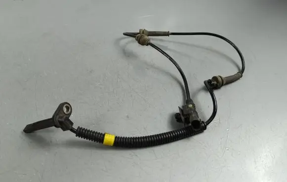 Jeep Cherokee ABS brake wheel speed sensor 68141887AC