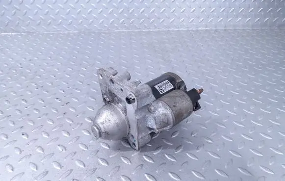 Citroen C5 Starter motor 9801667780
