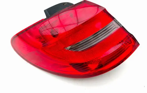Mercedes-Benz B W246 W242 Rear/tail lights A2468200164 607001 6070E13100