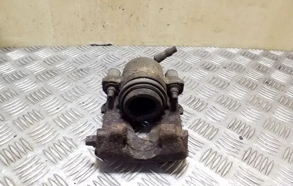 Skoda Octavia Mk2 (1Z) Front brake caliper