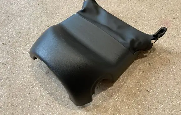 Hyundai Ioniq 5 Steering wheel column trim 84850GI000