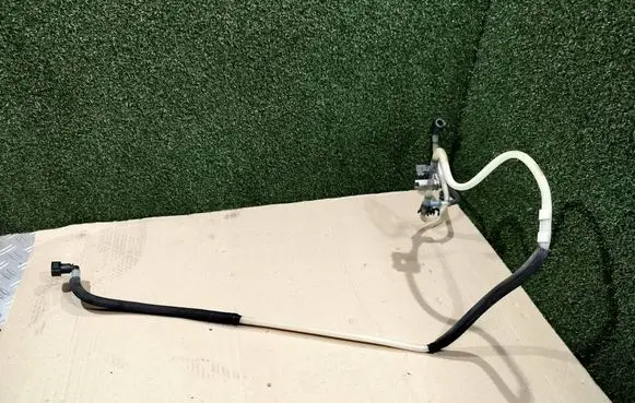Renault Master III Engine coolant pipe/hose 175060574R