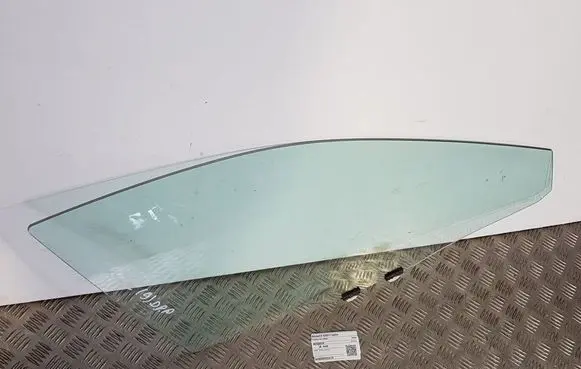 Mazda CX-5 II Front door window glass four-door KB7W58510