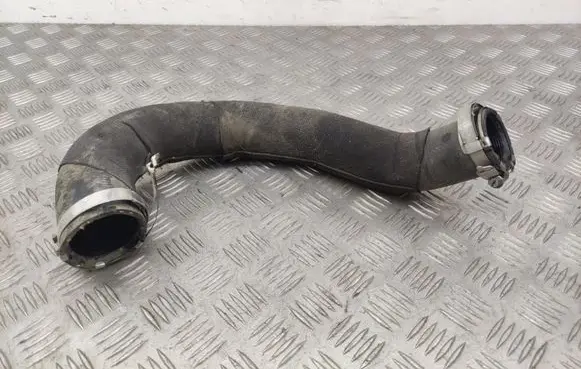 Intercooler hose/pipe
