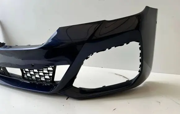 BMW 5 G30 G31 Front bumper 8098644